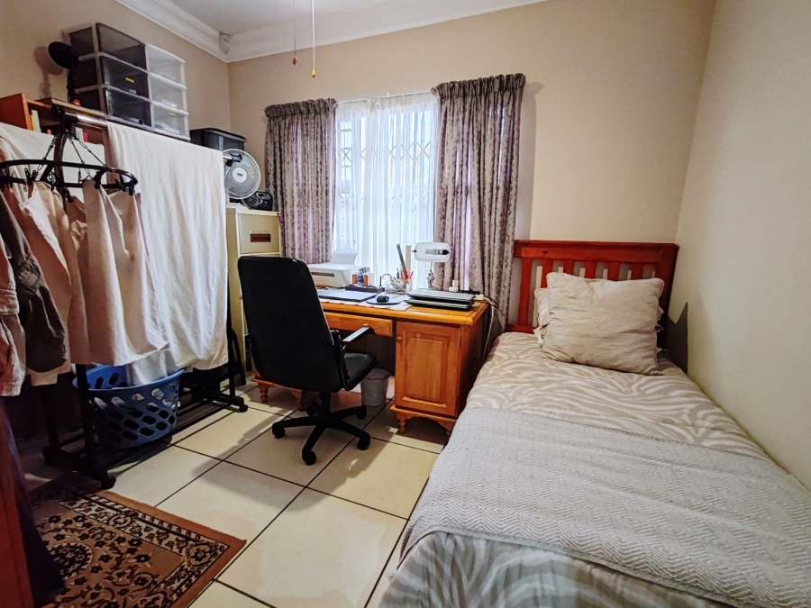 4 Bedroom Property for Sale in Baillie Park North West
